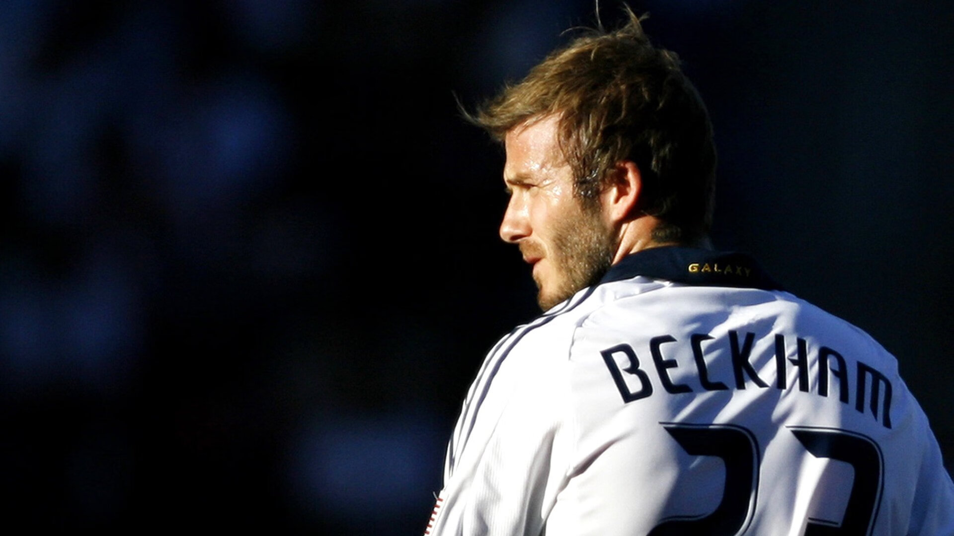 安赛龙惊艳四座技压群雄，泰国队轻取马来西亚队展露羽坛新格局