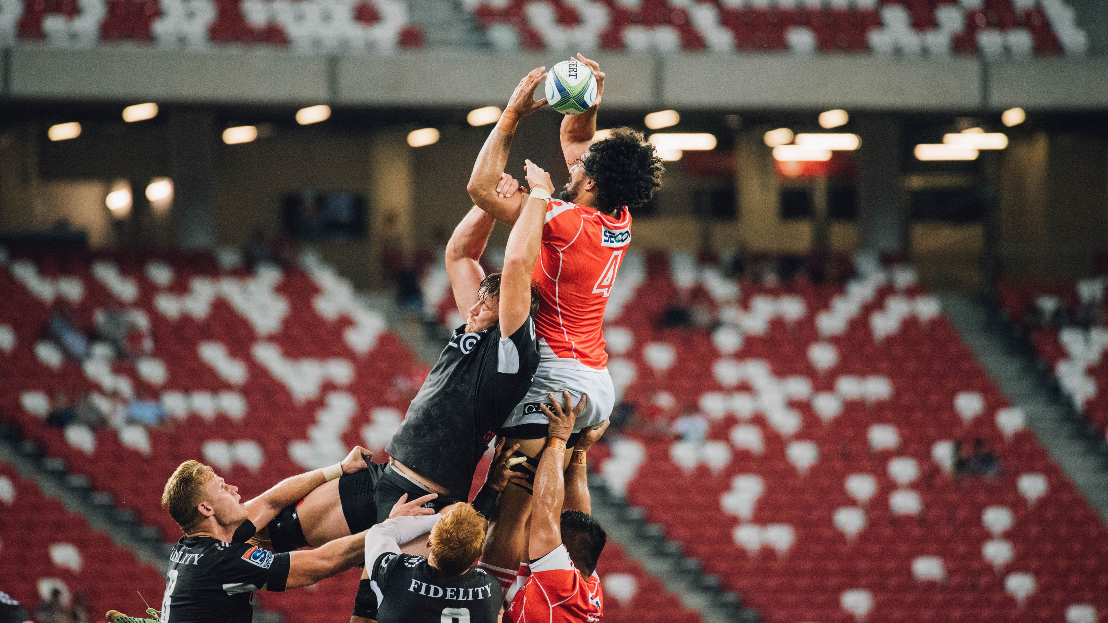 北欧风暴席卷巴黎，瑞典队轻取法国队，许昕点燃赛场